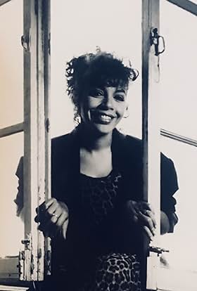 Neema Barnette