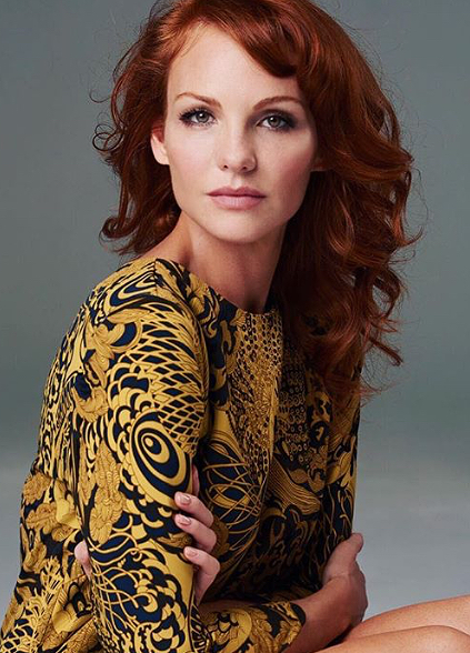 Anne Leighton